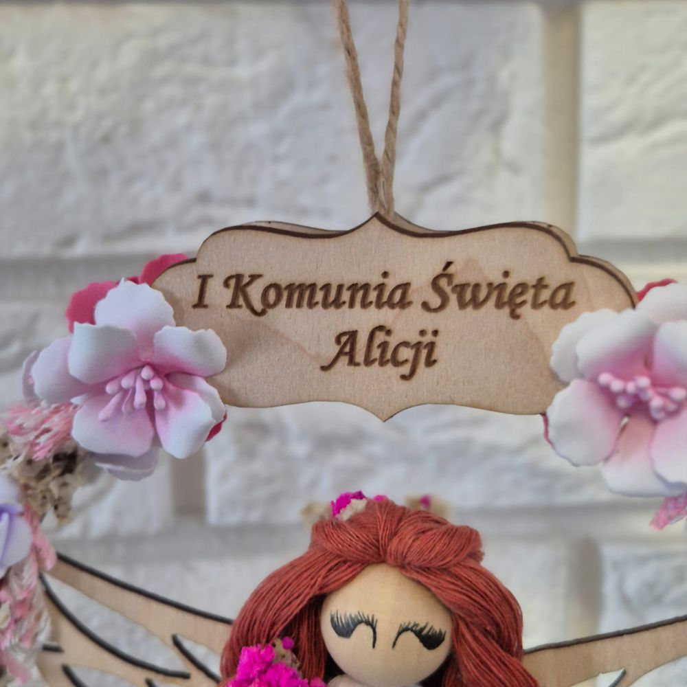 Anioł Stróż w kole z dedykacją – personalizowana pamiątka na Komunię Świętą dla dziewczynki - obrazek 4
